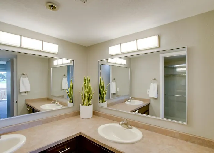 2 Mi To Old Town Scottsdale: W/ Pool Access! Holiday home