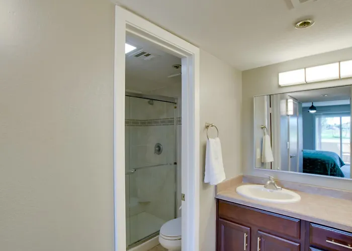 2 Mi To Old Town Scottsdale: W/ Pool Access! Scottsdale