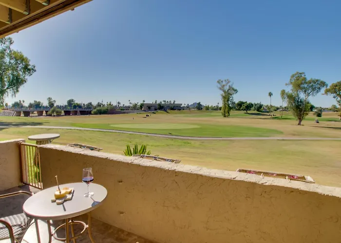 2 Mi To Old Town Scottsdale: W/ Pool Access! Holiday home Scottsdale